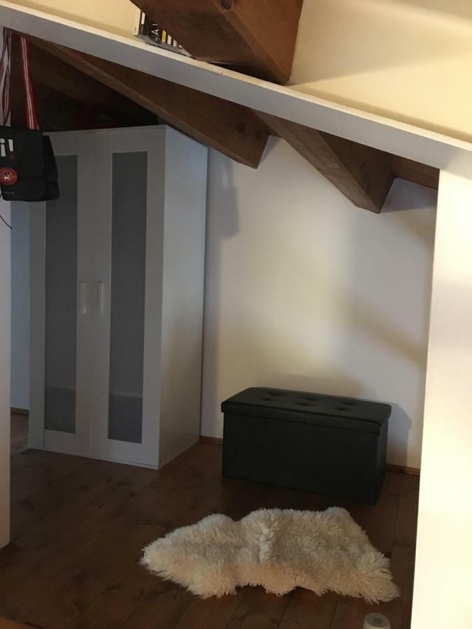 Casa Vacanze Chez La Reine - Holiday Home فيتشنزا المظهر الخارجي الصورة