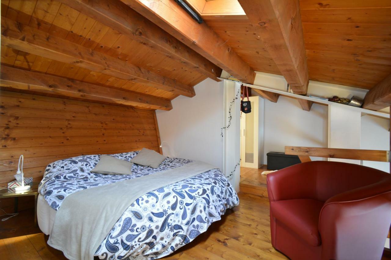 Casa Vacanze Chez La Reine - Holiday Home فيتشنزا المظهر الخارجي الصورة